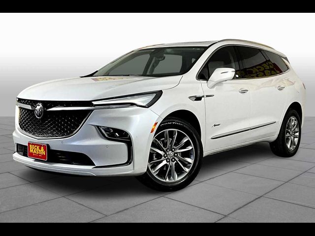 2023 Buick Enclave Avenir