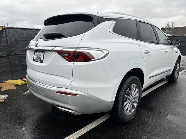 2023 Buick Enclave Essence