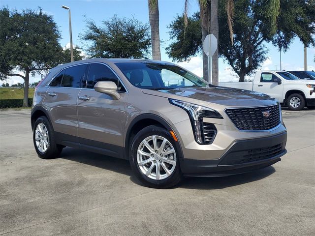 2023 Cadillac XT4 Luxury