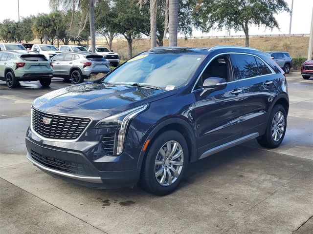 2023 Cadillac XT4 Premium Luxury