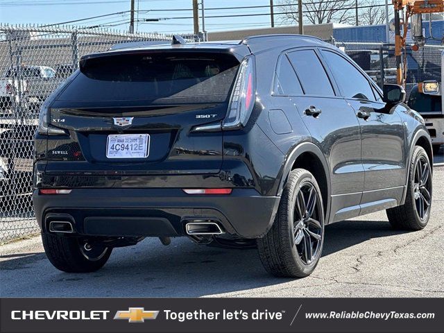 2023 Cadillac XT4 Sport