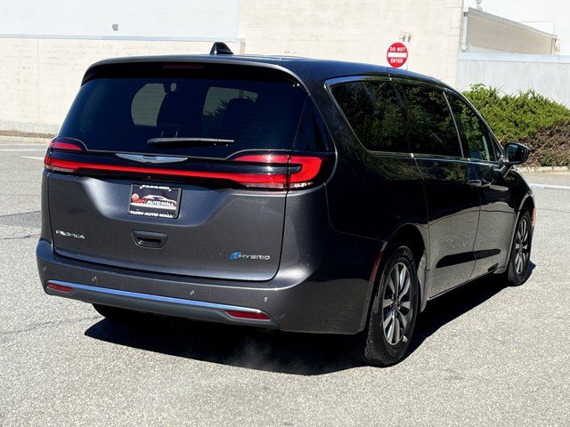 2023 Chrysler Pacifica Hybrid Touring L