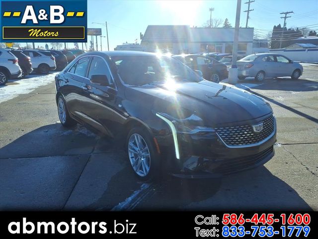 2023 Cadillac CT4 Luxury