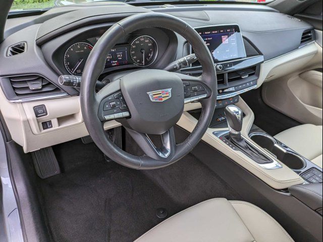 2023 Cadillac CT4 Luxury