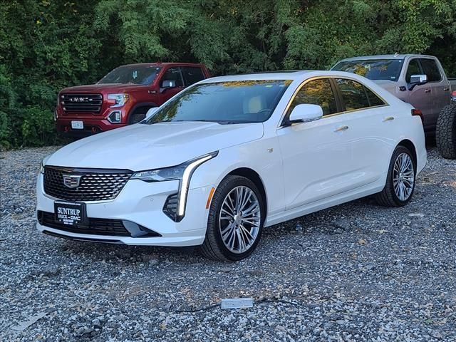 2023 Cadillac CT4 Premium Luxury