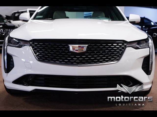 2023 Cadillac CT4 Luxury