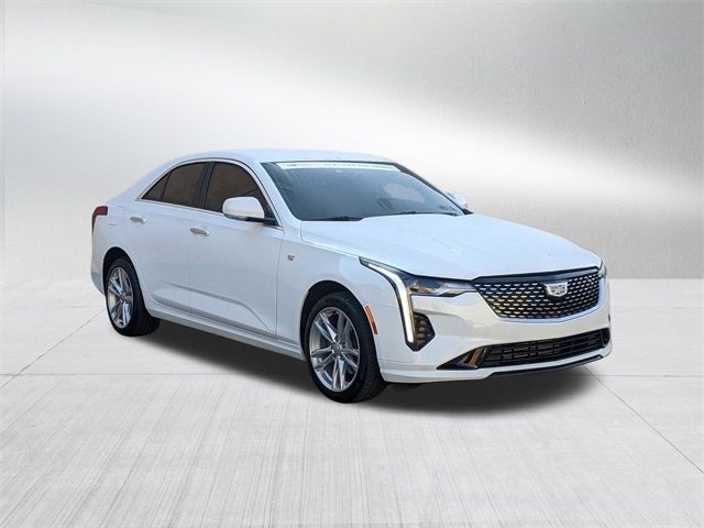 2023 Cadillac CT4 Luxury