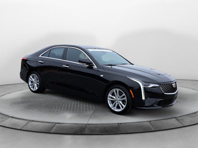 2023 Cadillac CT4 Luxury