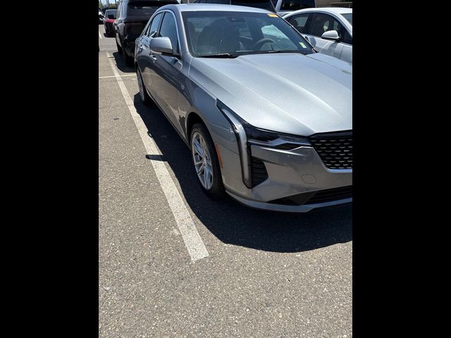2023 Cadillac CT4 Luxury