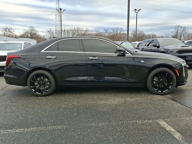 2023 Cadillac CT4 Luxury