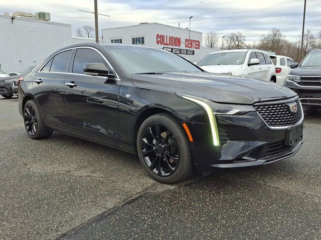 2023 Cadillac CT4 Luxury