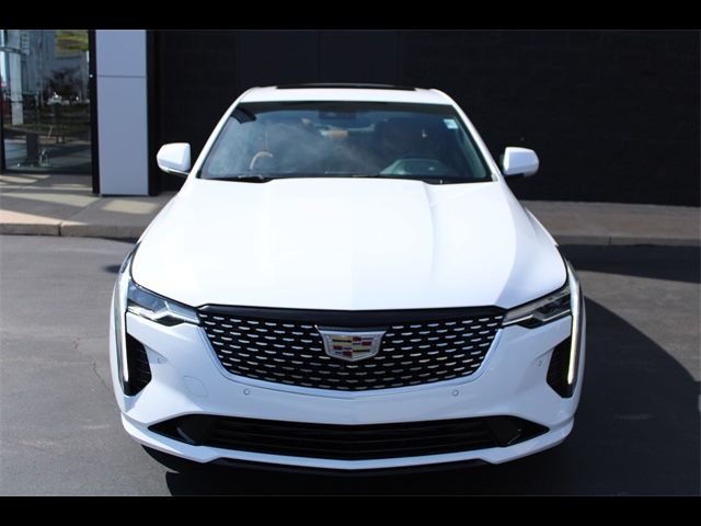 2023 Cadillac CT4 Premium Luxury