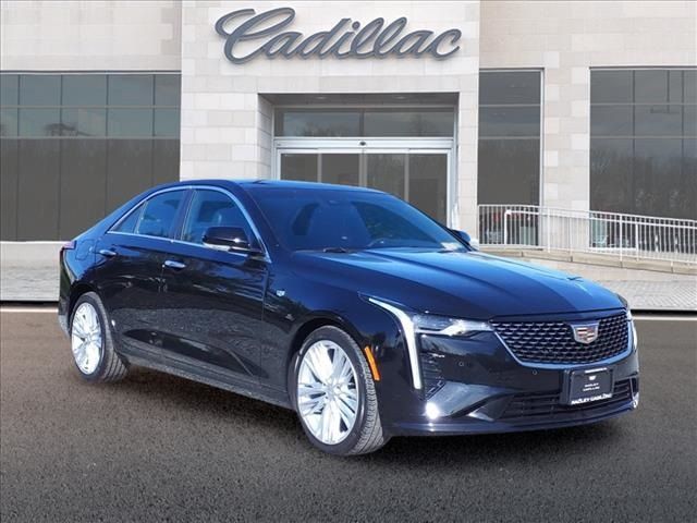 2023 Cadillac CT4 Premium Luxury