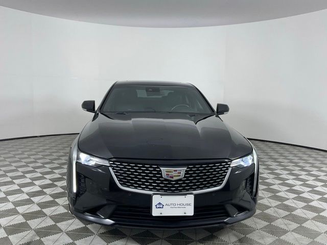 2023 Cadillac CT4 Premium Luxury