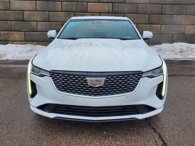 2023 Cadillac CT4 Premium Luxury