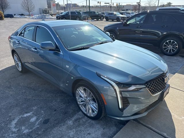 2023 Cadillac CT4 Premium Luxury