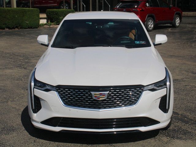 2023 Cadillac CT4 Premium Luxury