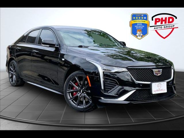 2023 Cadillac CT4 Sport
