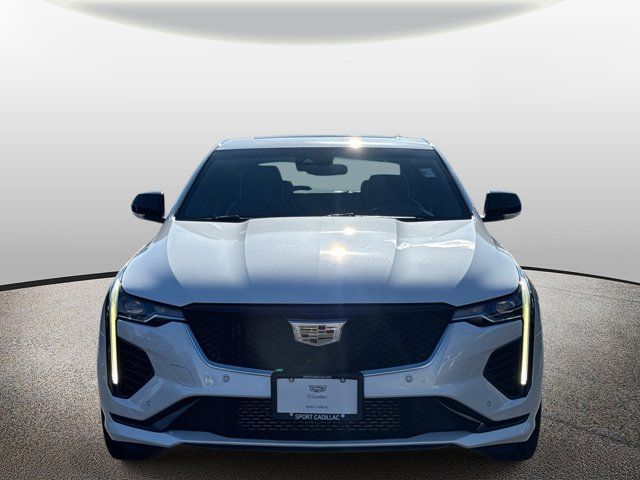 2023 Cadillac CT4 Sport