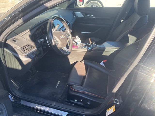 2023 Cadillac CT4-V Base