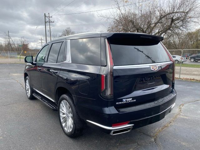 2023 Cadillac Escalade 4WD Luxury