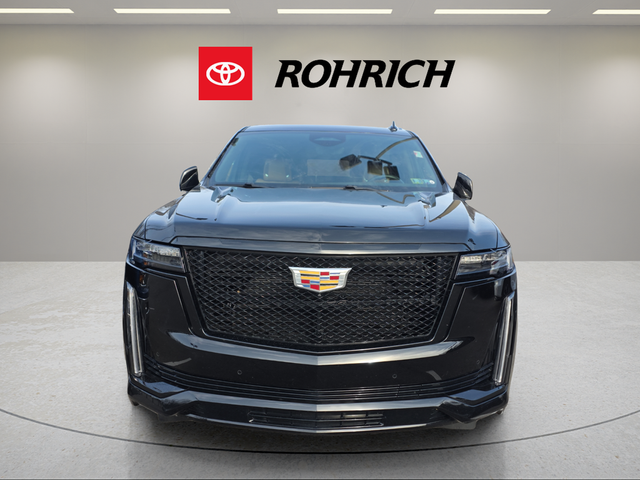 2023 Cadillac Escalade Sport