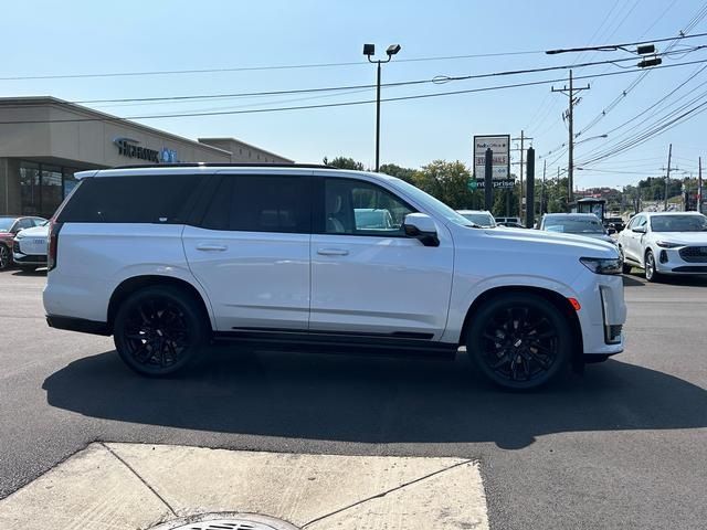 2023 Cadillac Escalade Sport Platinum