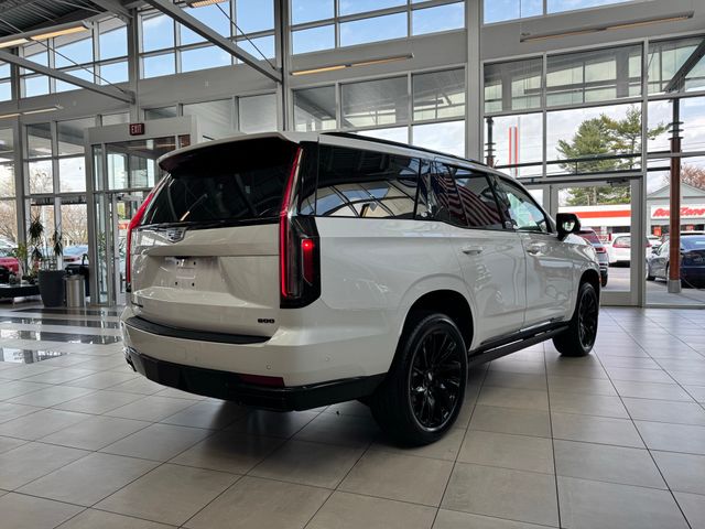 2023 Cadillac Escalade 4WD Sport Platinum