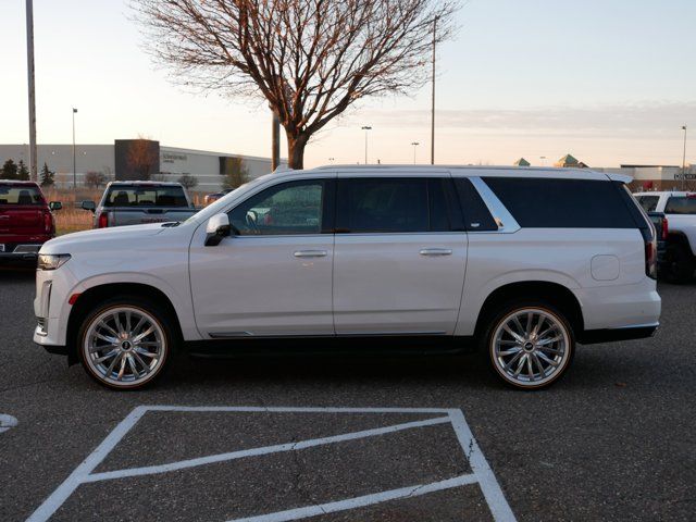 2023 Cadillac Escalade ESV 4WD Premium Luxury