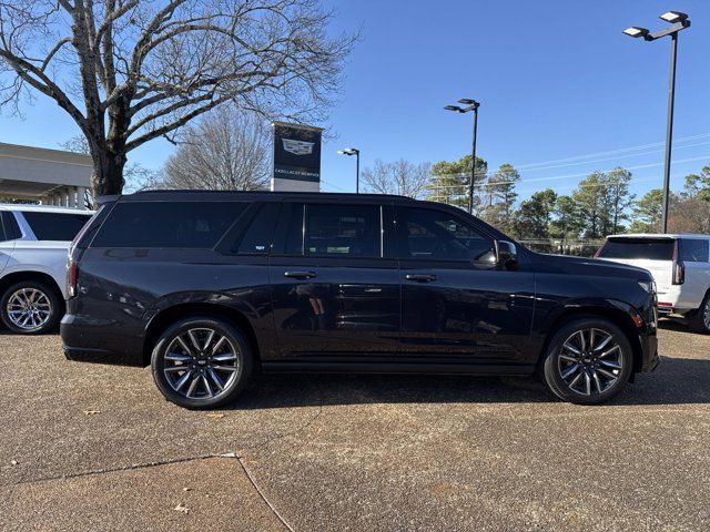 2023 Cadillac Escalade ESV 4WD Sport Platinum