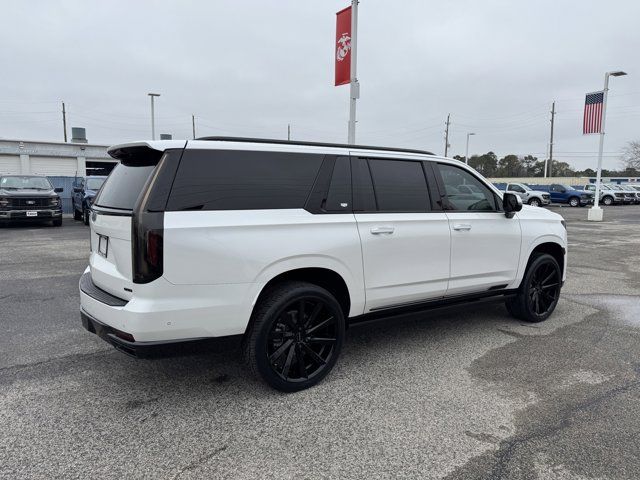 2023 Cadillac Escalade ESV 4WD Sport Platinum