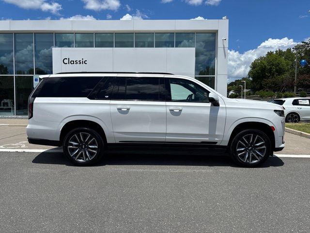 2023 Cadillac Escalade ESV 4WD Sport Platinum