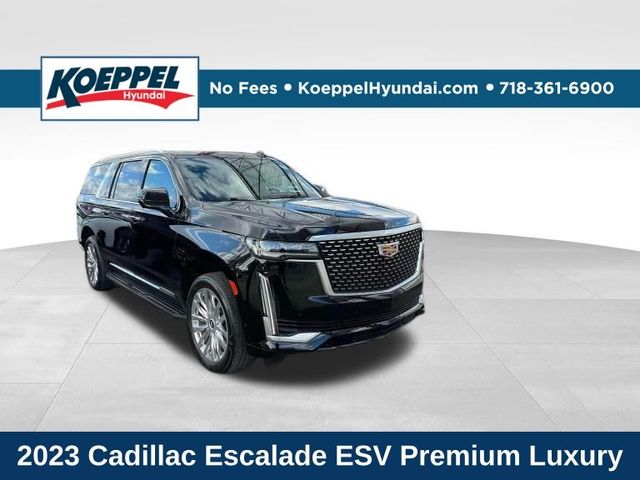 2023 Cadillac Escalade ESV 4WD Premium Luxury