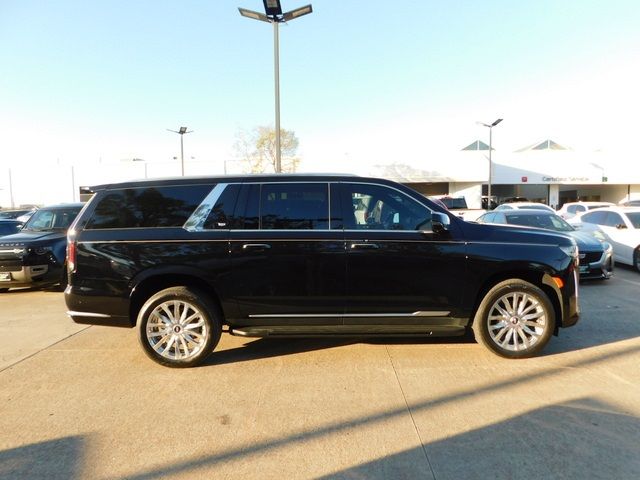 2023 Cadillac Escalade ESV 4WD Premium Luxury