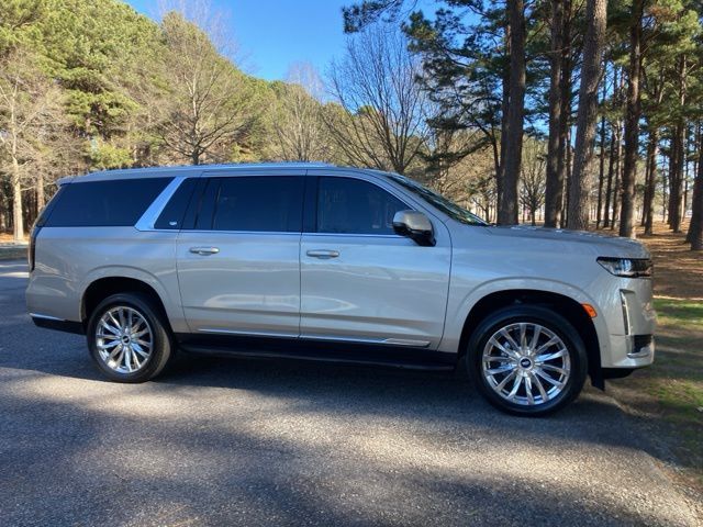 2023 Cadillac Escalade ESV 4WD Premium Luxury