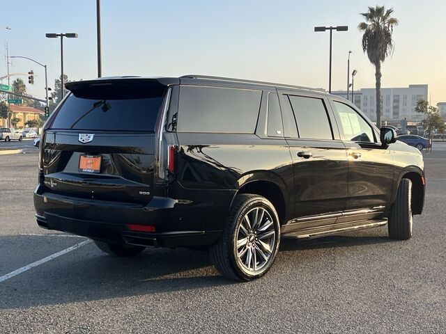 2023 Cadillac Escalade ESV 4WD Sport