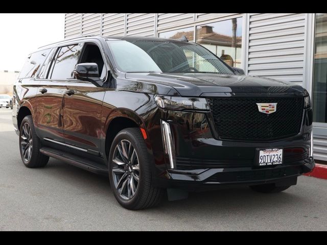 2023 Cadillac Escalade ESV Sport