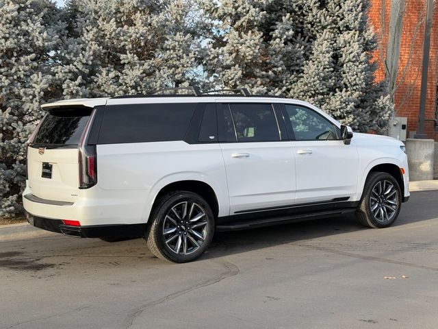 2023 Cadillac Escalade ESV 4WD Sport