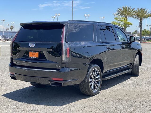 2023 Cadillac Escalade ESV 4WD Sport