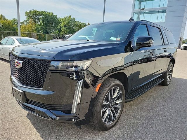 2023 Cadillac Escalade ESV 4WD Sport