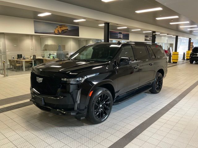 2023 Cadillac Escalade ESV 4WD Sport