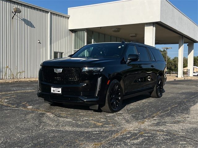 2023 Cadillac Escalade ESV 4WD Sport