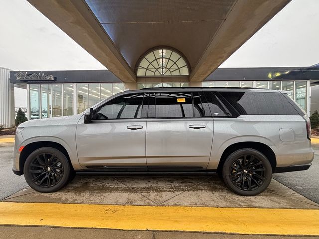 2023 Cadillac Escalade ESV Sport