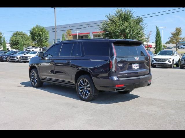 2023 Cadillac Escalade ESV 4WD Sport