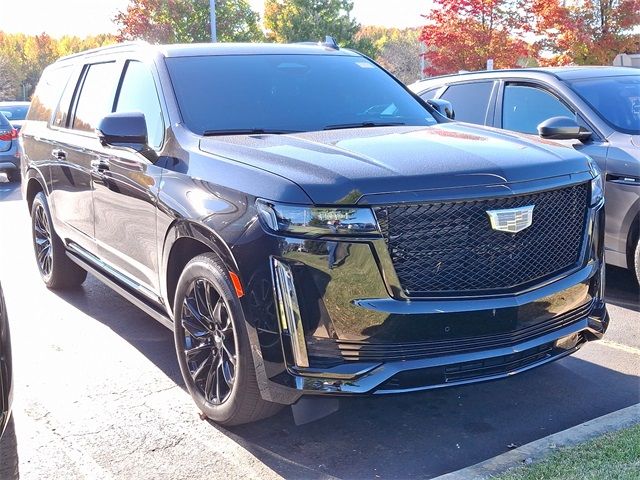 2023 Cadillac Escalade ESV 4WD Sport Platinum