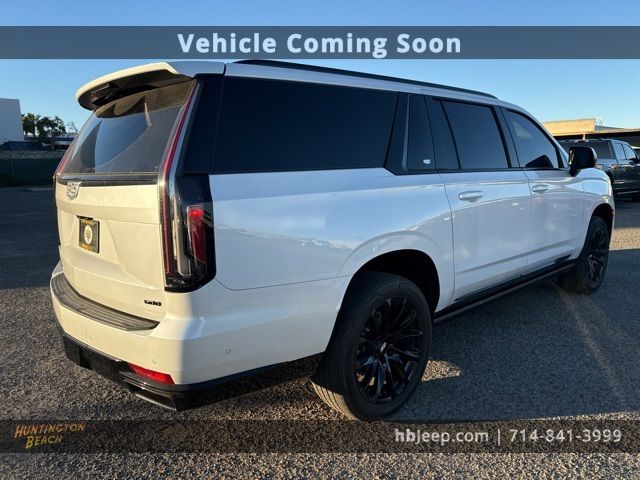 2023 Cadillac Escalade ESV 4WD Sport Platinum