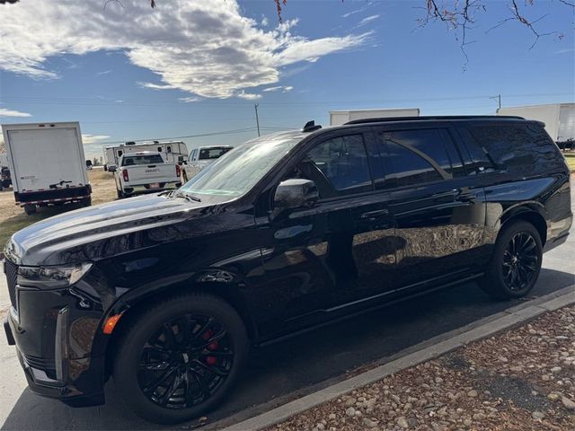 2023 Cadillac Escalade ESV 4WD Sport Platinum