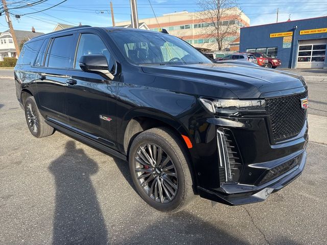 2023 Cadillac Escalade ESV AWD V-Series