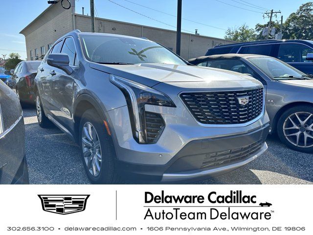 2023 Cadillac XT4 Premium Luxury