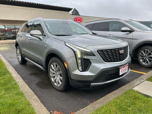 2023 Cadillac XT4 Premium Luxury